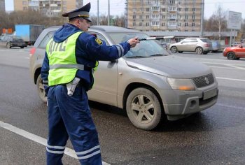  Увеличение штрафа для водителей, которые отказываются пропускать скорую помощь