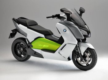 BMW выпустила свой первый электроскутер