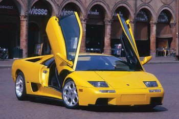 На продажу выставлен автомобиль Lamborghini Diablo