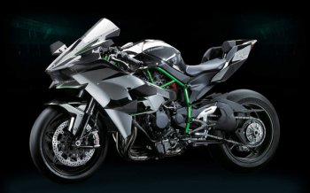  Kawasaki представили дорожную версию мотоцикла Н2