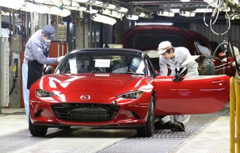  Стартовало производство родстера Mazda MX-5 нового поколения